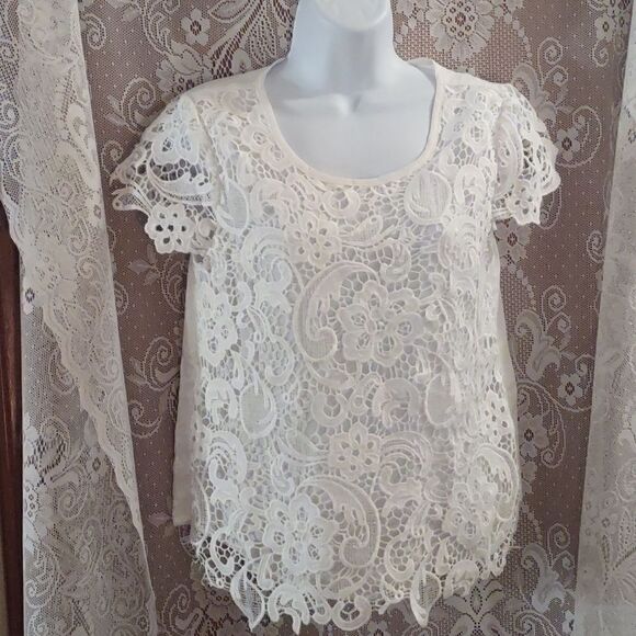Forever 21 Women's Sz S Romantic Sexy white floral lace front top cap‎ sleeve - Picture 1 of 8